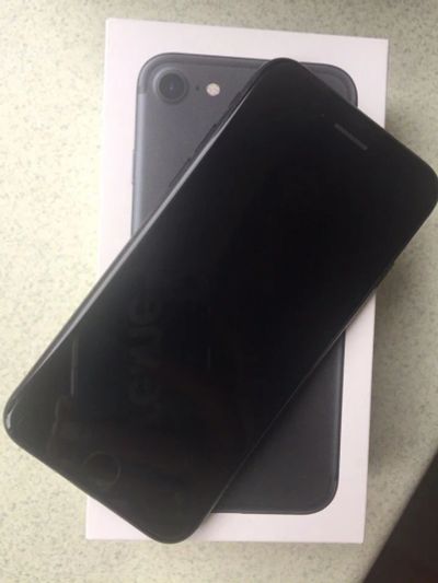 Лот: 13990222. Фото: 1. iPhone 7. Смартфоны