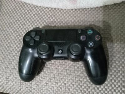Лот: 19466403. Фото: 1. Dualshock 4 (реплика). Аксессуары для игровых приставок, консолей, геймпады