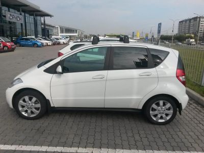Лот: 4539705. Фото: 1. Mercedes-Benz A, 2011 год 66 т... Автомобили
