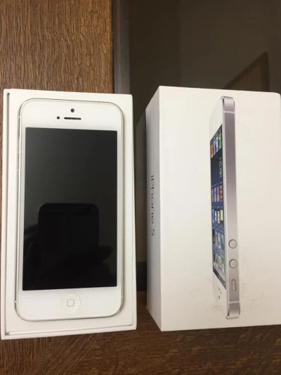 Лот: 4708245. Фото: 1. Iphone 5. Смартфоны
