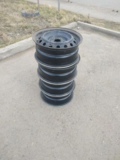 Лот: 11349709. Фото: 1. Штампованные диски с Toyota, R16... Диски