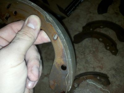 Лот: 8849968. Фото: 1. колодки тормозные mazda familia. Тормозная система