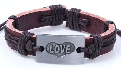 Лот: 3983068. Фото: 1. Браслет LOVE кожзам универсальный... Браслеты