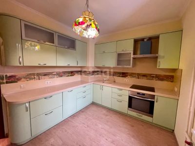 Лот: 23479369. Фото: 1. Сдам 3-комн. кв. 91.2 кв.м. Красноярск... Японская кухня