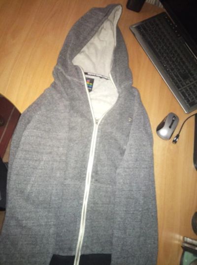 Лот: 9139914. Фото: 1. Толстовка outfitters nation. Свитеры, толстовки, худи
