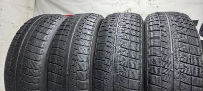 Лот: 24611147. Фото: 1. 205/60R16 92S Bridgestone Blizzak... Шины