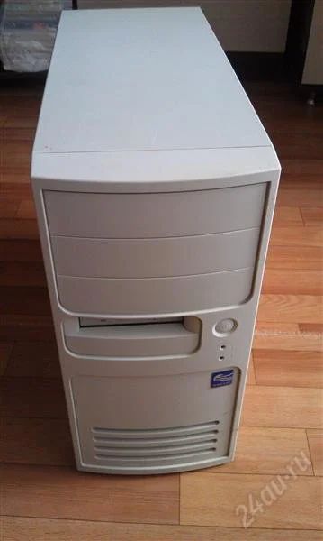 Лот: 2235686. Фото: 1. Системный блок Celeron-2400. Компьютеры в сборе
