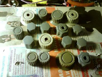 Лот: 1572085. Фото: 1. кучка ручек на переменные резисторы... Корпуса, элементы оформления