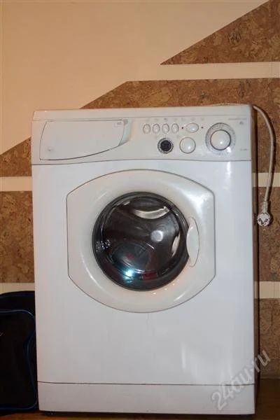 Лот: 1615231. Фото: 1. ARISTON AL129X (made in italy). Стиральные машины