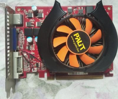 Лот: 17145219. Фото: 1. Palit GeForce GT240 512MB GDDR3... Видеокарты