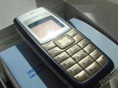 Лот: 479514. Фото: 1. Nokia 1112 (полный комплект). Кнопочные мобильные телефоны