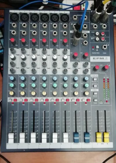 Лот: 16508313. Фото: 1. Микшер SoundCraft EPM6. Микшеры, предусилители, микрофонные эффекты