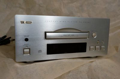 Лот: 25439016. Фото: 1. Cd проигрыватель teac 500i. CD-проигрыватели и чейнджеры