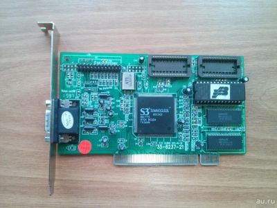 Лот: 8809285. Фото: 1. Видеокарта PCI на чипе S3 Trio64V2... Видеокарты