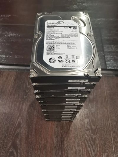 Лот: 25654853. Фото: 1. жесткие диски много неисправные. Жёсткие диски (HDD)