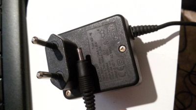 Лот: 6581583. Фото: 1. Зарядное Nokia. Зарядные устройства, блоки питания, адаптеры сетевые для смартфонов