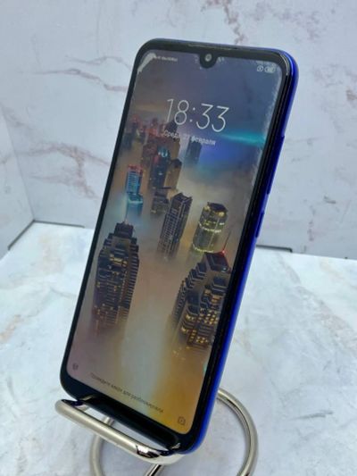 Лот: 21439797. Фото: 1. Смартфон Xiaomi Mi Play, 4/64... Смартфоны