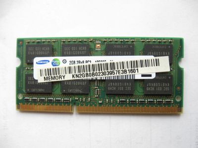 Лот: 17414015. Фото: 1. Samsung DDR-3 2GB PC10600 SO-DIMM. Оперативная память