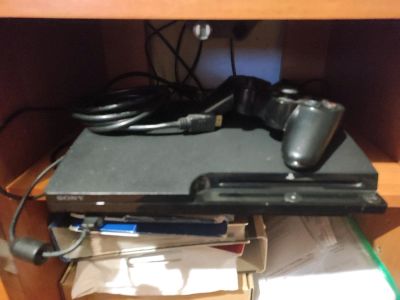 Лот: 18983126. Фото: 1. Sony PlayStation 3 + 2 джойстика... Игровые приставки, консоли
