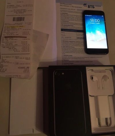 Лот: 10583711. Фото: 1. iPhone 7 128Gb Jet Black. Полный... Смартфоны