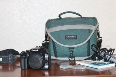 Лот: 750651. Фото: 1. Canon 400D с объективом 18-55мм... Цифровые зеркальные