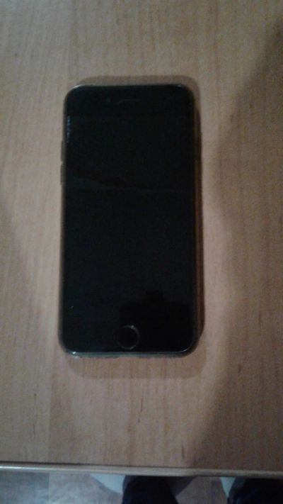 Лот: 14715231. Фото: 1. iPhone 6s торг уместен. Смартфоны