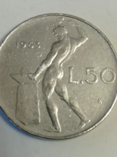 Лот: 8749407. Фото: 1. 50 лир 1963 года. Италия. Европа