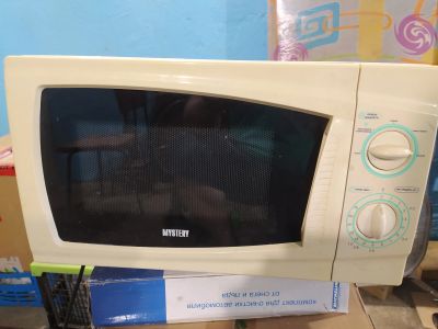 Лот: 16227966. Фото: 1. Микроволновка Mystery MMW-2001. Микроволновки, мини-печи