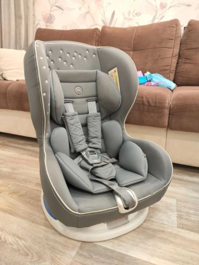 Лот: 23968439. Фото: 1. Автокресло Happy baby Taurus v2. Детские автокресла