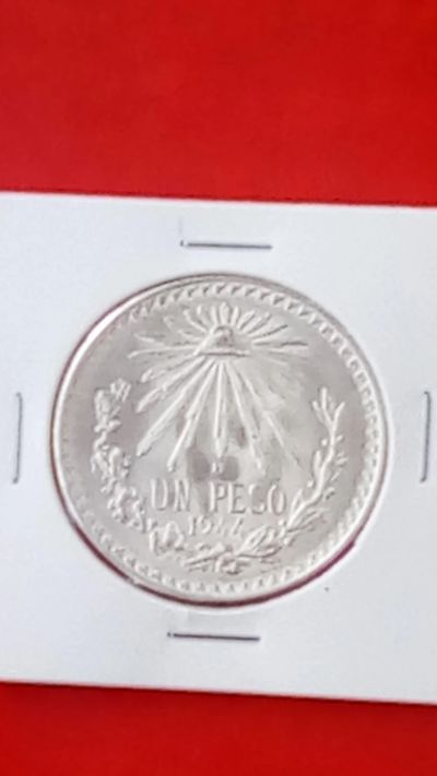 Лот: 11592154. Фото: 1. Серебряная монета.1 Песо 1944... Америка