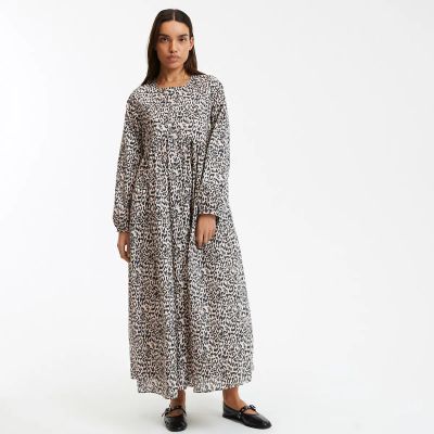 Лот: 25199011. Фото: 1. Платье LaRedoute. Другое (одежда, обувь, галантерея)