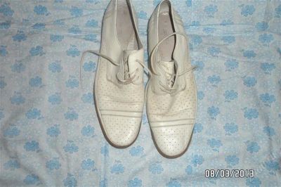 Лот: 2600884. Фото: 1. Туфли белые. З9 размер. Туфли