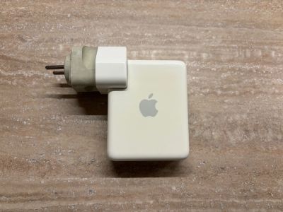 Лот: 24680397. Фото: 1. Wi Fi роутер Apple Airport Express... Маршрутизаторы (роутеры)