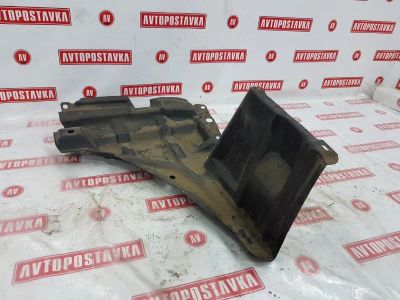 Лот: 21042179. Фото: 1. Защита двигателя Toyota Vitz SCP90... Двигатель и элементы двигателя