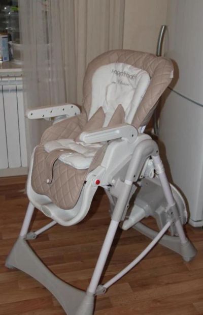 Лот: 7144289. Фото: 1. стульчик для кормления happy baby. Стульчики для кормления