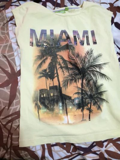 Лот: 9550025. Фото: 1. Футболка.Miami. Футболки, поло, топы, лонгсливы