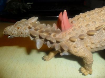 Лот: 6497040. Фото: 1. Коллекционная фигурка динозавра-сцелидозавра... Игрушки
