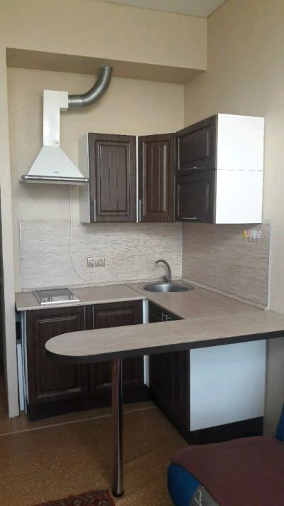 Лот: 11004154. Фото: 1. Сдам гостинку на долгий СРОК. Квартиры, студии