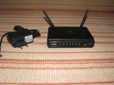 Лот: 4611676. Фото: 1. Маршрутизатор D-Link DIR-620. WiFi, Bluetooth адаптеры