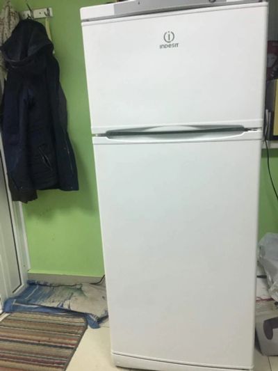 Лот: 12643159. Фото: 1. Холодильник Indesit ST 145. Холодильники, морозильные камеры