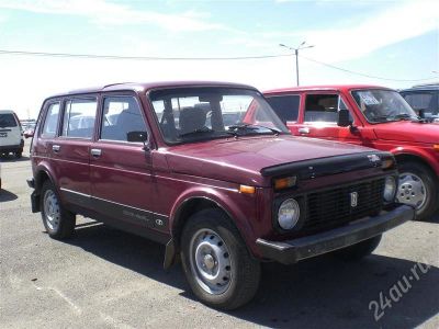 Лот: 400528. Фото: 1. Продам Нива 2131 цвет гранат 2000г... Автомобили