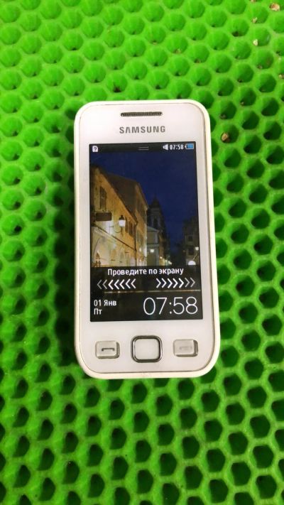 Лот: 23274929. Фото: 1. Смартфон Samsung Wave 525 GT-S5250... Смартфоны