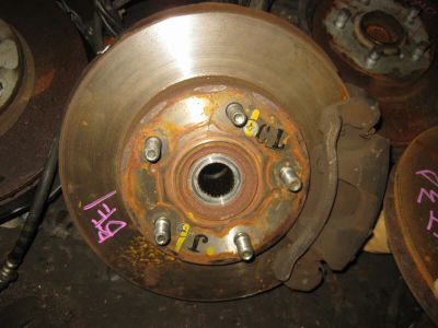 Лот: 20902950. Фото: 1. Ступица Honda Edix BE1 D17A перед... Кузов