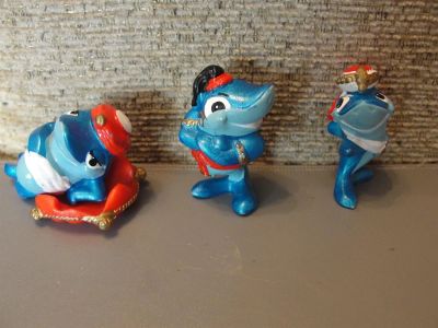 Лот: 3107358. Фото: 1. Игрушки из Киндера "Дельфины... Игрушки