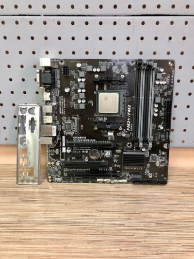 Лот: 18243073. Фото: 1. Комплект Материнская плата Gigabyte... Комплекты запчастей