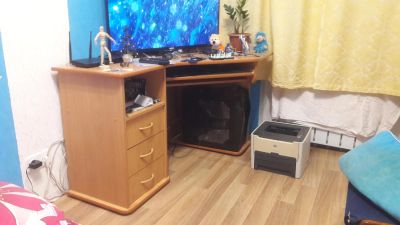 Лот: 8868423. Фото: 1. Стол компьютерный угловой. Компьютерные и письменные столы