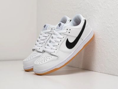 Лот: 18814407. Фото: 1. Кроссовки Nike SB Dunk Low. Кеды, кроссовки, слипоны