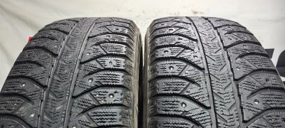 Лот: 23692634. Фото: 1. 235/65R17 108T Bridgestone Ice... Шины