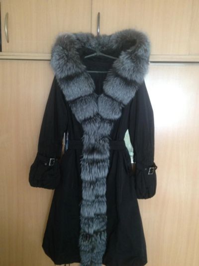 Лот: 8203158. Фото: 1. Продам пальто с мехом. Верхняя одежда