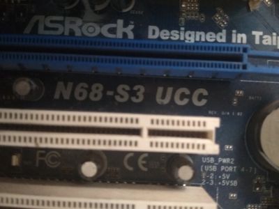 Лот: 13455064. Фото: 1. материнская плата ASrock n68-S3... Материнские платы